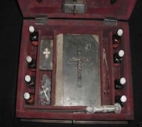 Bizarre Antique Finds Image 5