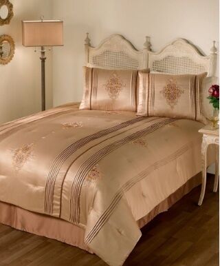 Home Decor Designed by Stars