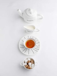 Cheeky Ceramic Tableware Image 3
