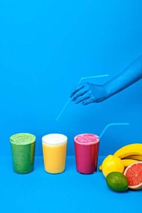 Vibrant Takeaway Packaging Image 5