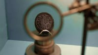 Filmmaker-Influenced Cookie Commercials Image 7