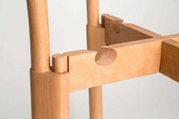 Glue-Avoiding Chairs Image 3