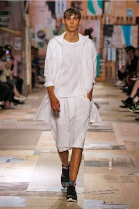 Hawaiian Sportswear Attire Image 8