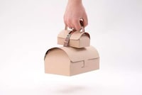 Purse-Like Takeout Bags Image 8