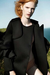 Beachy Redhead Editorials Image 6