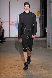 Modernized Uniform Attire Image 3