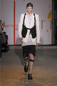 Modernized Uniform Attire Image 5