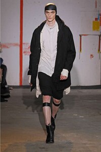 Modernized Uniform Attire Image 7