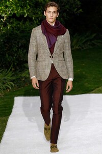 Debonair Millionaire Runways Image 2