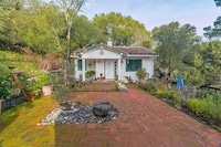 Space-Saving Backyard Cottages Image 2