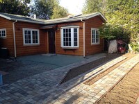 Space-Saving Backyard Cottages Image 4