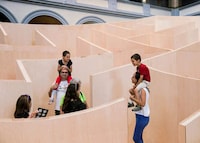 Paradoxical Maze Installations Image 6