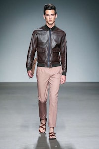 Retro Streetwear Runways Image 7