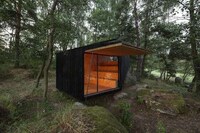 Leaning Cabin Residences Image 8