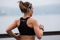 Heart-Monitoring Sports Bras Image 7