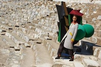 Geometric Fashion Ads Image 5