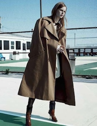 Bizarre Beachside Editorials Image 6
