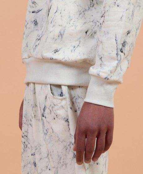 21 Marbled Fashion Examples