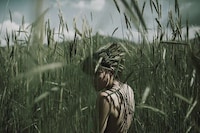 Atmospheric Feminine Photography Image 4
