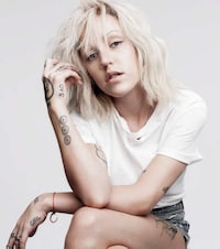 Daring Dress Up Editorials Image 4