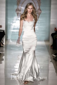 Ethereal Sheath Wedding Dresses Image 4