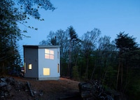 Multi-View Mountain Homes Image 5