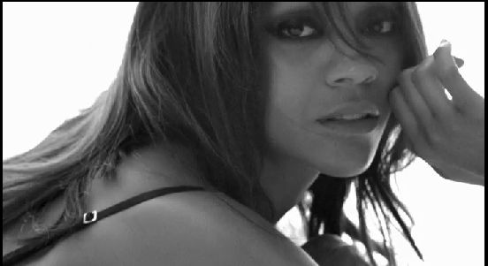 12 Hot Zoe Saldana Photoshoots