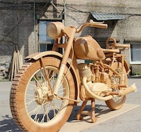 Realistically Carved Hogs Image 6