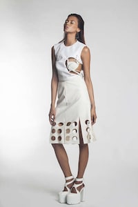 All-White Fashion Photoshoots Image 5