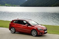 Groundbreaking Crossover Cars Image 3