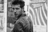 Candid Rebel Portrayals Image 6