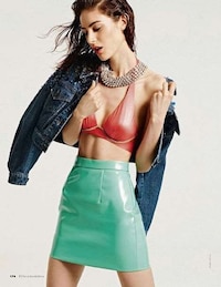 Modernized Beachside Style Editorials Image 8