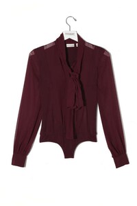 Feminine Chic Celeb Fashion Image 2
