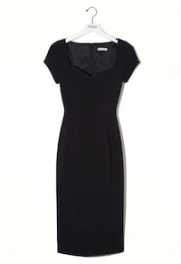 Feminine Chic Celeb Fashion Image 3