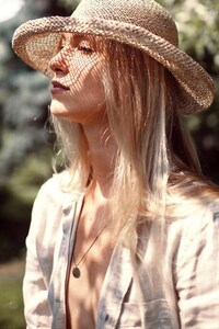 Nostalgic Summer Editorials Image 6