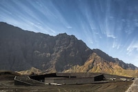 Volcanic-Blended Architecture Image 2