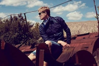 Denim-Clad Adventurer Editorials Image 7