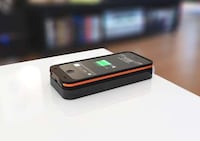 Wireless Smartphone Chargers Image 3