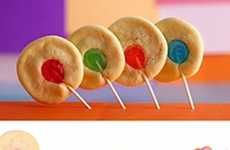 Rainbow Cookie Lollipops