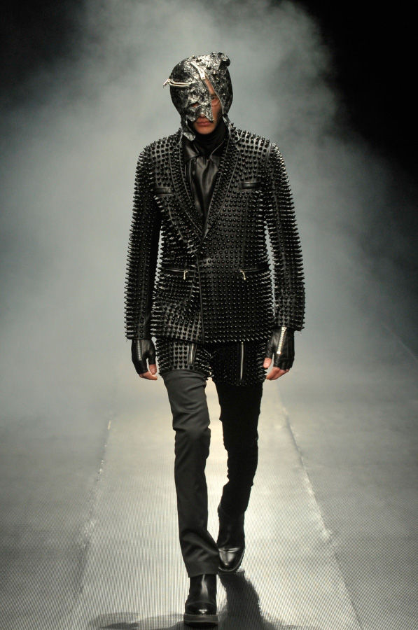 60 Apocalyptic Fashion Examples