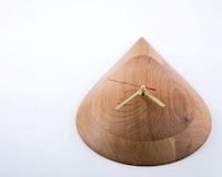 Tear-Shaped Timekeeper Decor Image 5