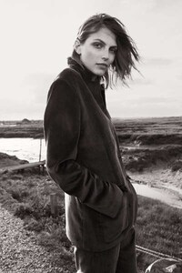 Rustic Countryside Fashion Campaigns Image 3
