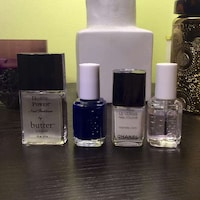 Collegiate Varsity Manicures Image 7