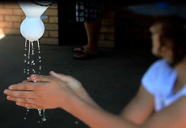 Pocket Shower Devices: Turn Your Water Bottle into a Shower with SpaTap ...