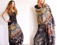 Avian Feather Scarves Image 8