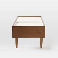 Elegantly Organized Furnishings Image 3