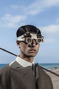 Sculptural Futurism Editorials Image 7