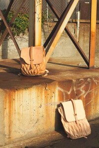 Hipster Origami-Like Bags Image 5