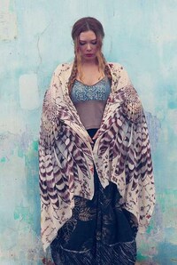Feathery Scarf Designs Image 3