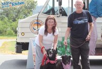 Dog Food Trucks Image 4